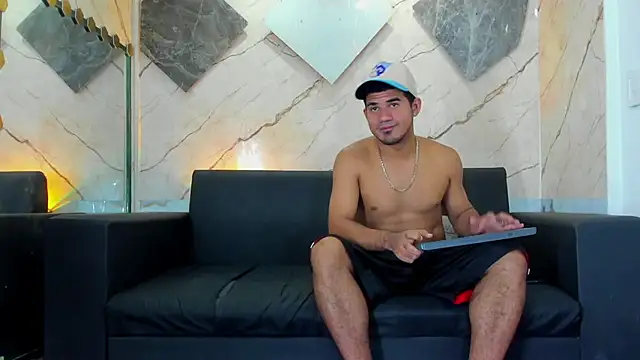Latins on fire online show from April 2026 12:29:02 PM