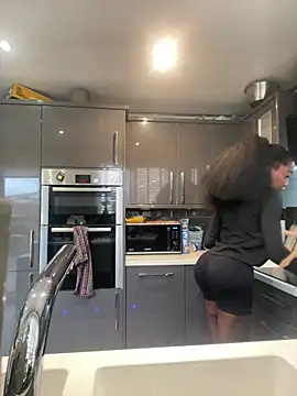 MississippiBabee online show from February 2026 08:48:01 AM