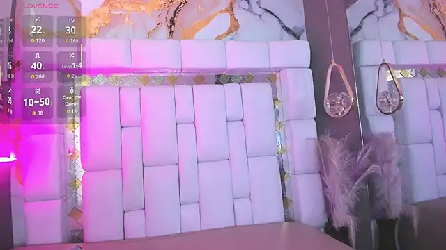 Snapshot of elara_sweet_ chatting on February 2026 01:11:02 PM elara sweet online show from February 2026 01:11:02 PM