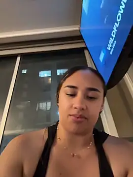 Eyssha online show from March 2026 02:19:01 AM