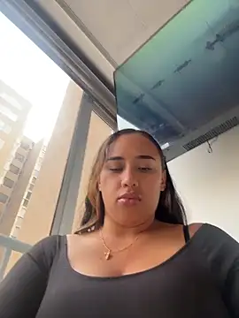 Eyssha online show from March 2026 12:17:01 PM