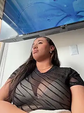 Eyssha online show from March 2026 09:17:02 PM