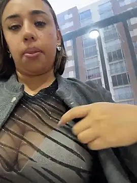 Eyssha online show from March 2026 11:12:02 AM