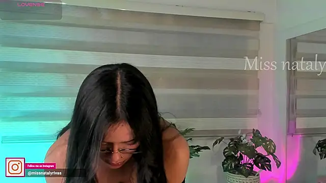 missnataly online show from March 2026 10:48:02 PM