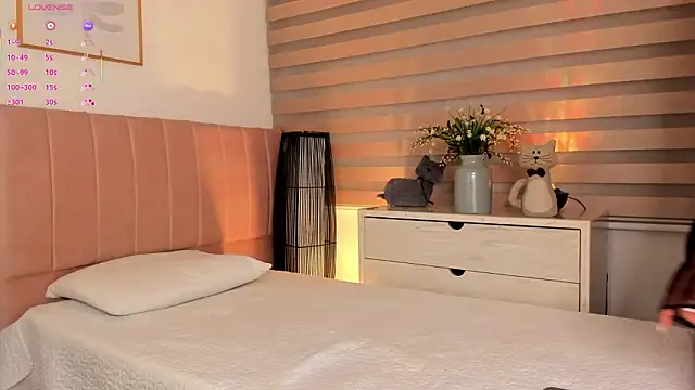 Snapshot of missnataly chatting on February 2026 12:16:01 PM missnataly online show from February 2026 12:16:01 PM