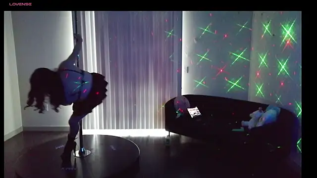 Vesper Vex online show from March 2026 02:32:02 PM