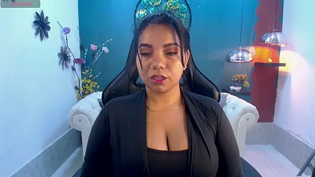 Elizabeth Suan  online show from March 2026 11:36:02 AM