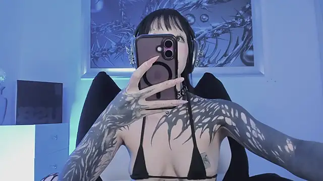 elledanielle online show from March 2026 07:04:01 AM