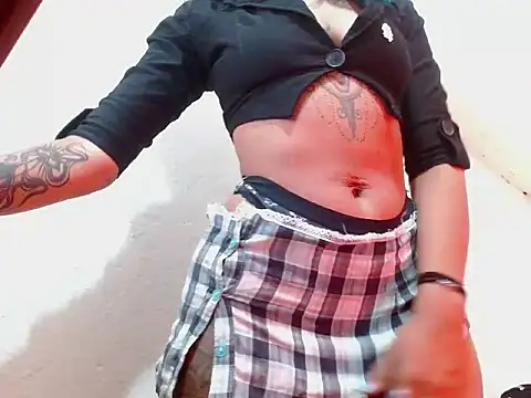 powderblu69 online show from June 2026 07:12:02 PM