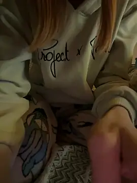 Snapshot of lisa_moonn chatting on February 2026 12:12:02 AM lisa moonn online show from February 2026 12:12:02 AM