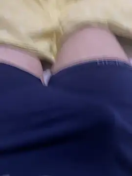 comokalii online show from February 2026 10:01:01 PM