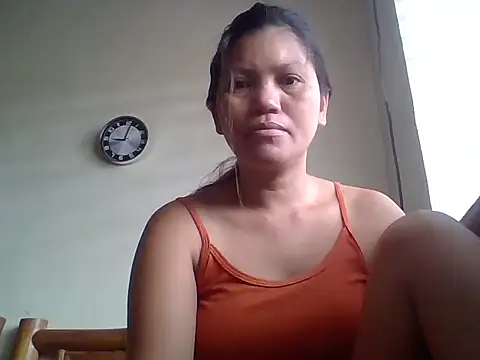 yum330 online show from May 2026 01:01:02 AM