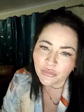 Kandi-kiss online show from March 2026 10:00:02 PM