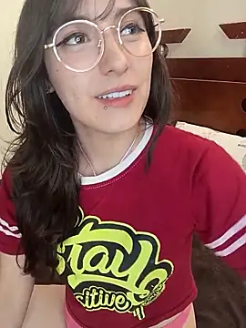 Sweett Karol online show from April 2026 11:41:02 PM