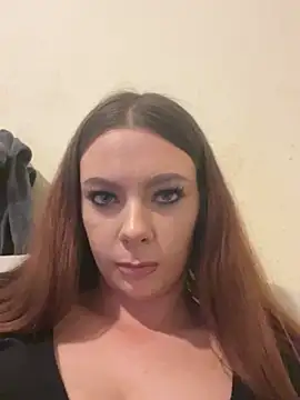 SexyLily22x online show from February 2026 12:32:02 AM