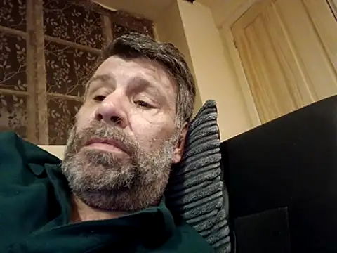 stud2512 online show from April 2026 09:18:02 PM