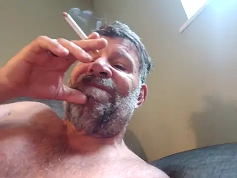 stud2512 online show from May 2026 05:12:02 PM