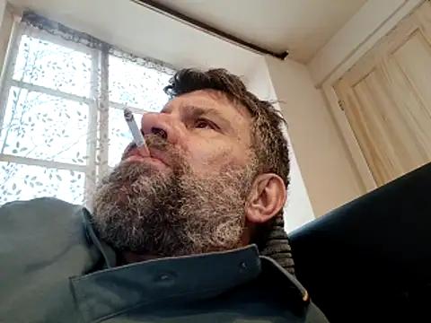 stud2512 online show from March 2026 05:03:01 PM