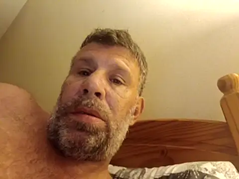stud2512 online show from May 2026 05:48:01 AM