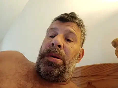 stud2512 online show from May 2026 07:30:02 AM