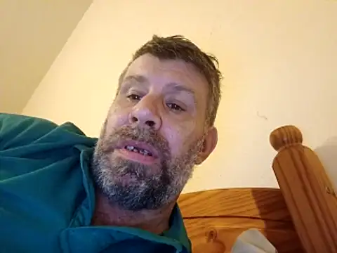 stud2512 online show from March 2026 10:14:01 PM