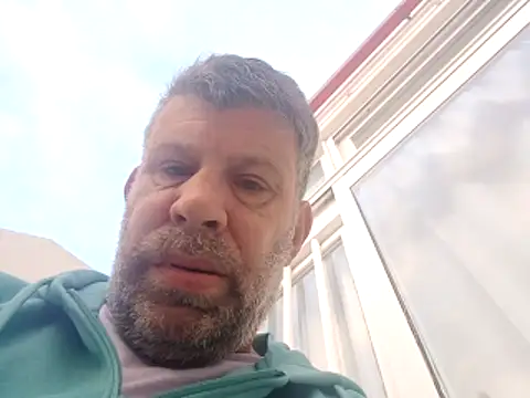 stud2512 online show from May 2026 05:53:02 AM