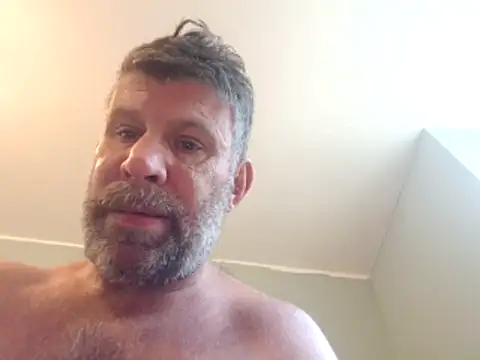 stud2512 online show from May 2026 05:40:01 PM