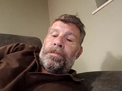 stud2512 online show from May 2026 08:31:02 PM