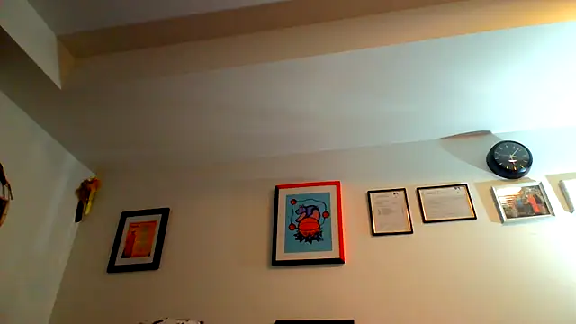 Snapshot of Bouncywarrior chatting on March 2026 11:10:02 PM Bouncywarrior online show from March 2026 11:10:02 PM