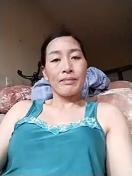 lris-Beauty77 online show from April 2026 02:32:02 PM