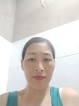 lris-Beauty77 online show from June 2026 04:42:02 AM