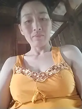 lris-Beauty77 online show from July 2026 10:15:01 AM