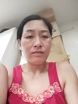 lris-Beauty77 online show from April 2026 03:24:02 PM