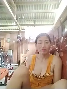 lris-Beauty77 online show from July 2026 05:03:01 AM