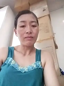 lris-Beauty77 online show from April 2026 03:03:01 PM