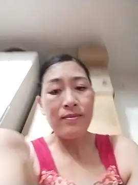 lris-Beauty77 online show from April 2026 03:09:01 PM