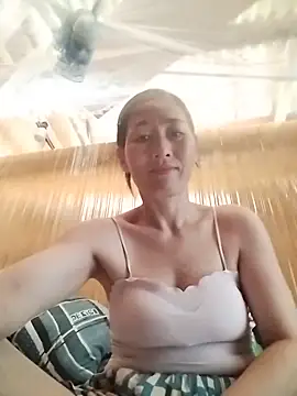 lris-Beauty77 online show from June 2026 01:47:02 AM