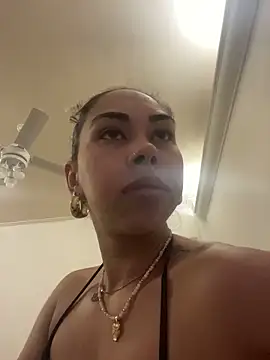 Snapshot of jessens146 chatting on February 2026 03:28:01 AM jessens146 online show from February 2026 03:28:01 AM