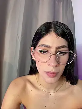 Dasha Be online show from April 2026 09:12:01 PM