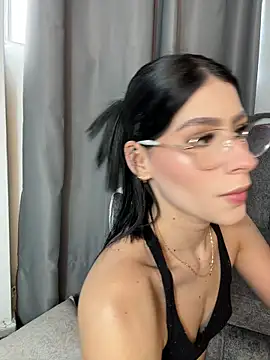 Dasha Be online show from April 2026 08:53:02 PM