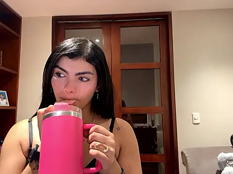 emilyRosett online show from March 2026 02:52:01 AM