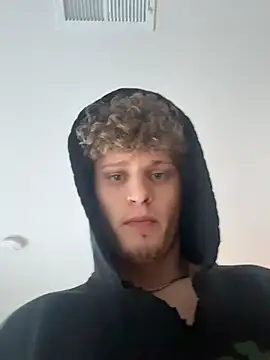 PAPITRVN online show from February 2026 09:28:02 PM