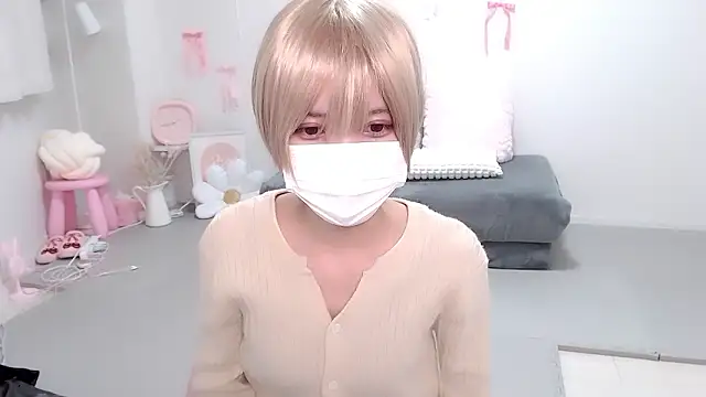 Snapshot of -Hayate- chatting on February 2026 08:14:01 AM -Hayate- online show from February 2026 08:14:01 AM