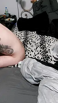 elong007 online show from April 2026 05:03:02 PM