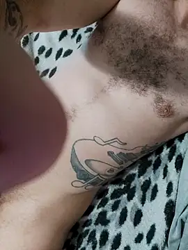 Snapshot of elong007 chatting on February 2026 03:23:01 PM elong007 online show from February 2026 03:23:01 PM