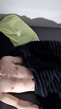 Snapshot of elong007 chatting on February 2026 11:44:01 AM elong007 online show from February 2026 11:44:01 AM