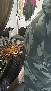 elong007 online show from March 2026 01:07:01 PM