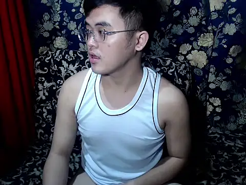 cute asian22 online show from February 2026 02:39:01 PM