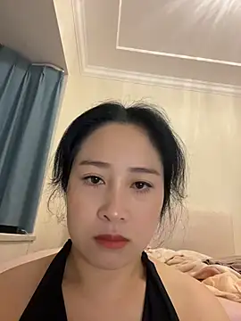 Snapshot of kate-kaixin chatting on April 2026 10:32:02 PM kate-kaixin online show from April 2026 10:32:02 PM