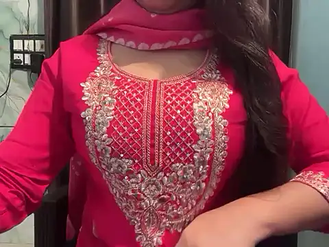 Avneet kaurr1 online show from May 2026 02:15:02 AM